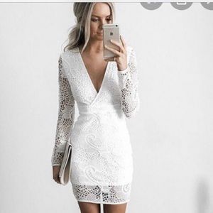 White V neck lace Form Fitting dress